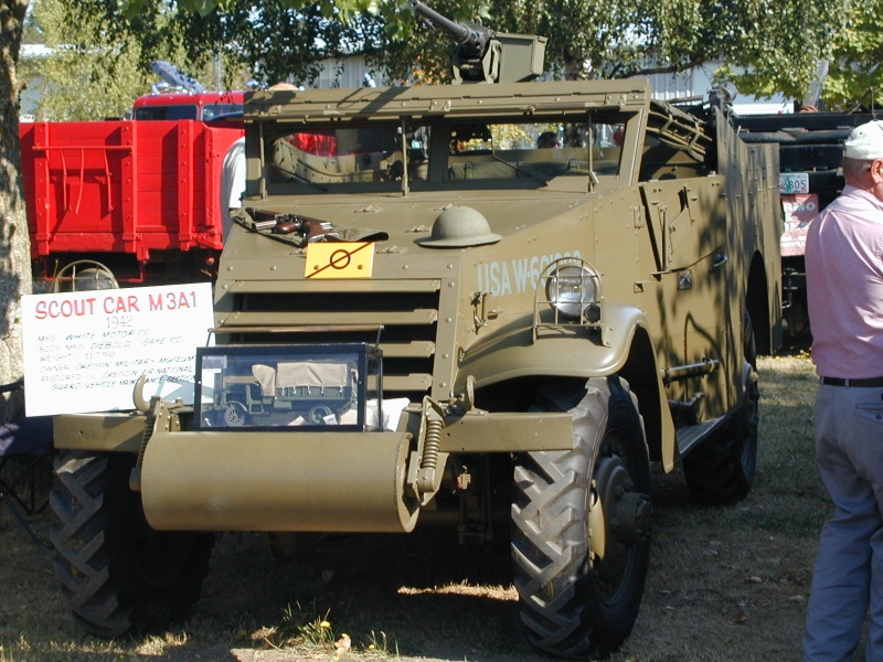 1942 White Scout Car.jpg